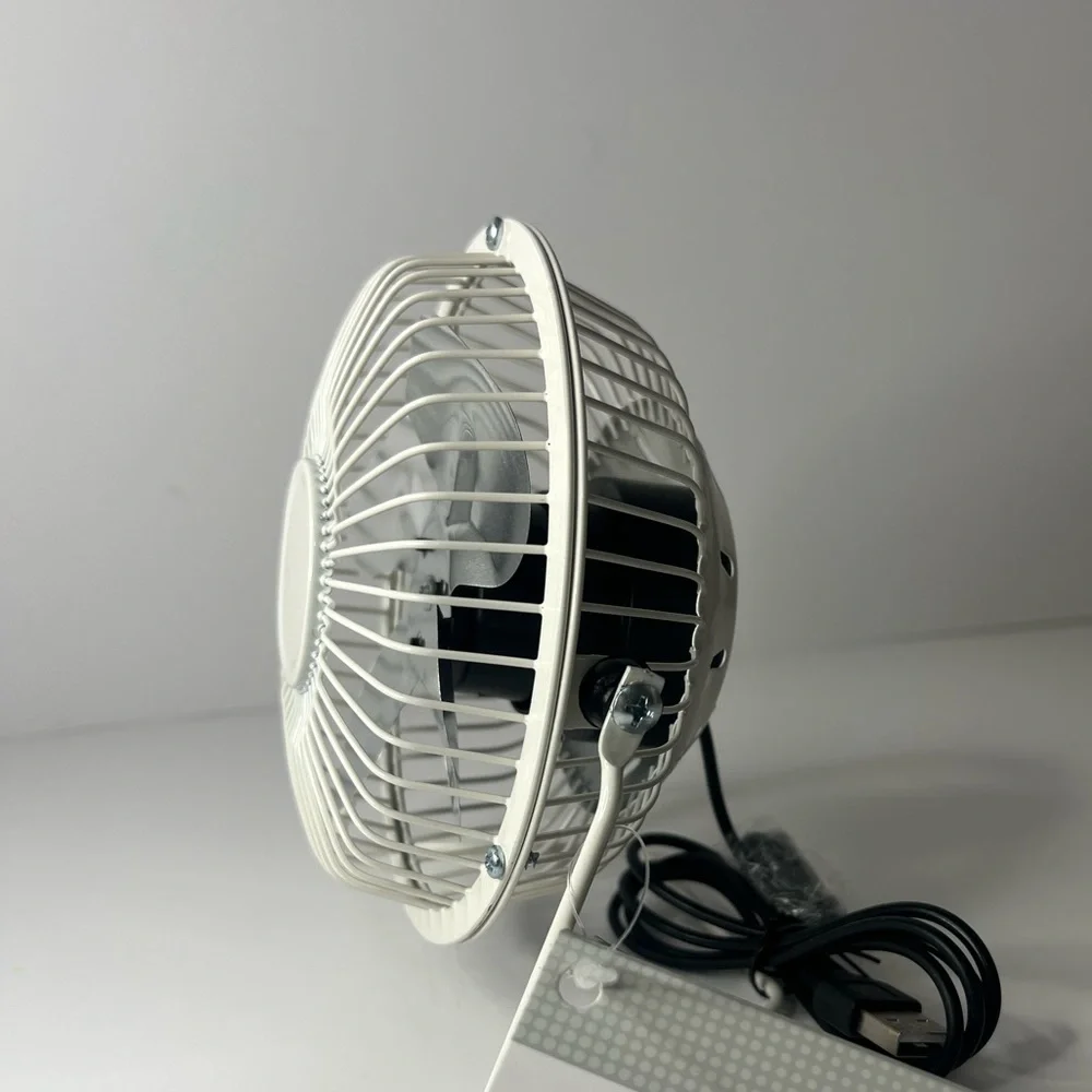 Target Bullseye Off-White USB Desk Fan